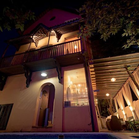 Waters Boutique Hotel By Spectrum Holiday GOA ภายนอก รูปภาพ