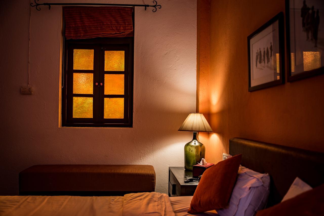 Waters Boutique Hotel By Spectrum Holiday GOA ภายนอก รูปภาพ